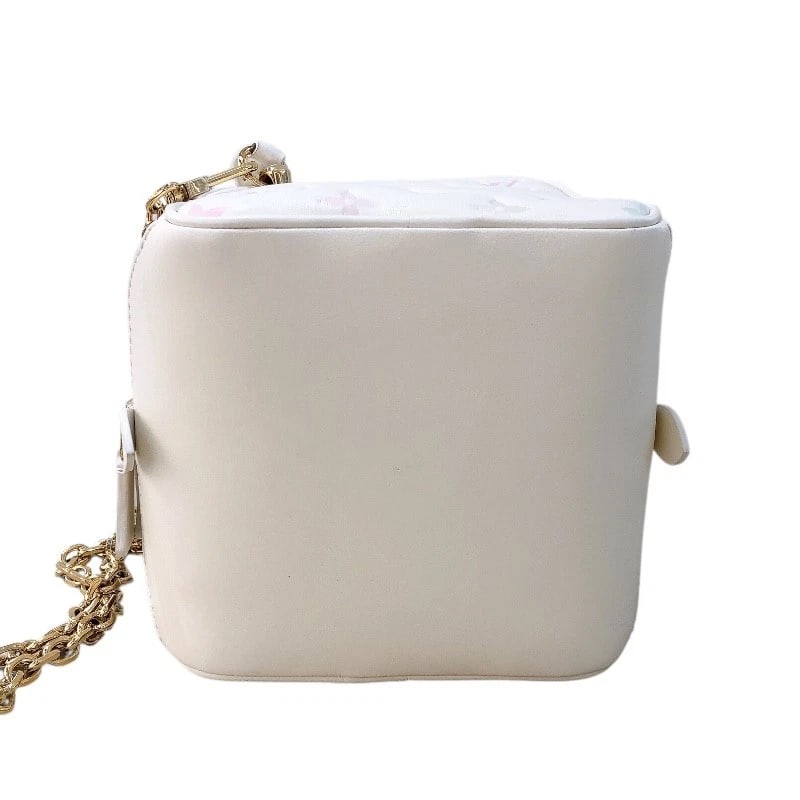 LOUIS VUITTON SQUARE BAG - 3