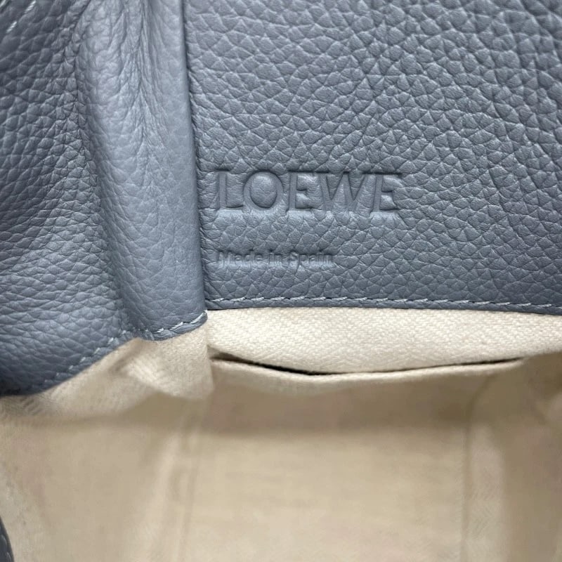 LOEWE HAMMOCK DRAWSTRING MINI SHOULDER BAG - 6