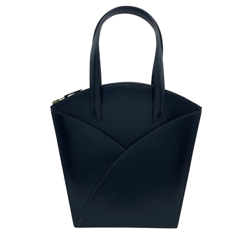 HERMES COCKERS HANDBAG: HERMES Cockers Handbag Brand: HERMES Type: Handbag Material: Box scarf Color: Blue Indigo GDHardware Size: W8.3 x H7.9x D2.8inch Accessories: None Accessories Notice: When purchasing