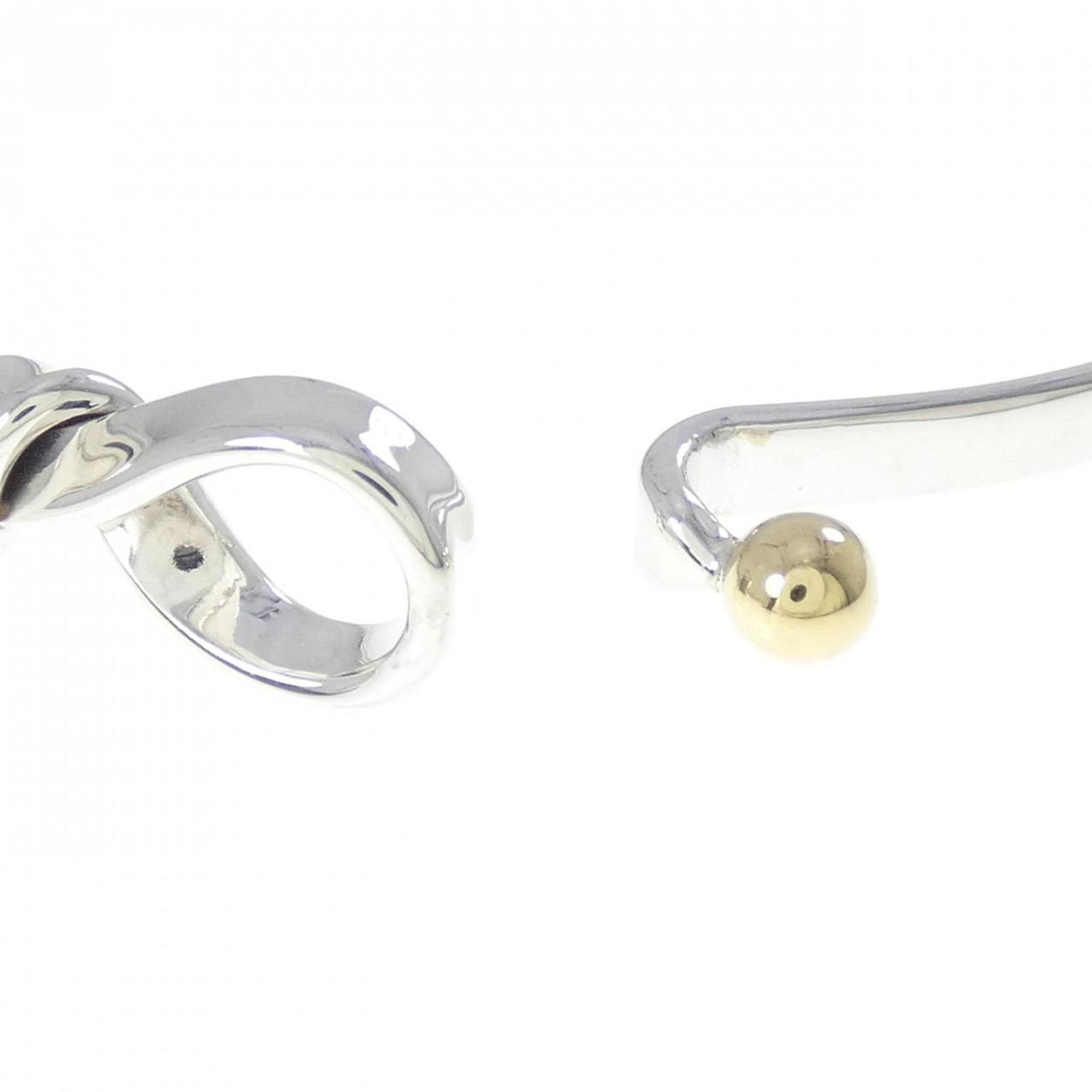 TIFFANY HOOK & EYE BANGLE - 3