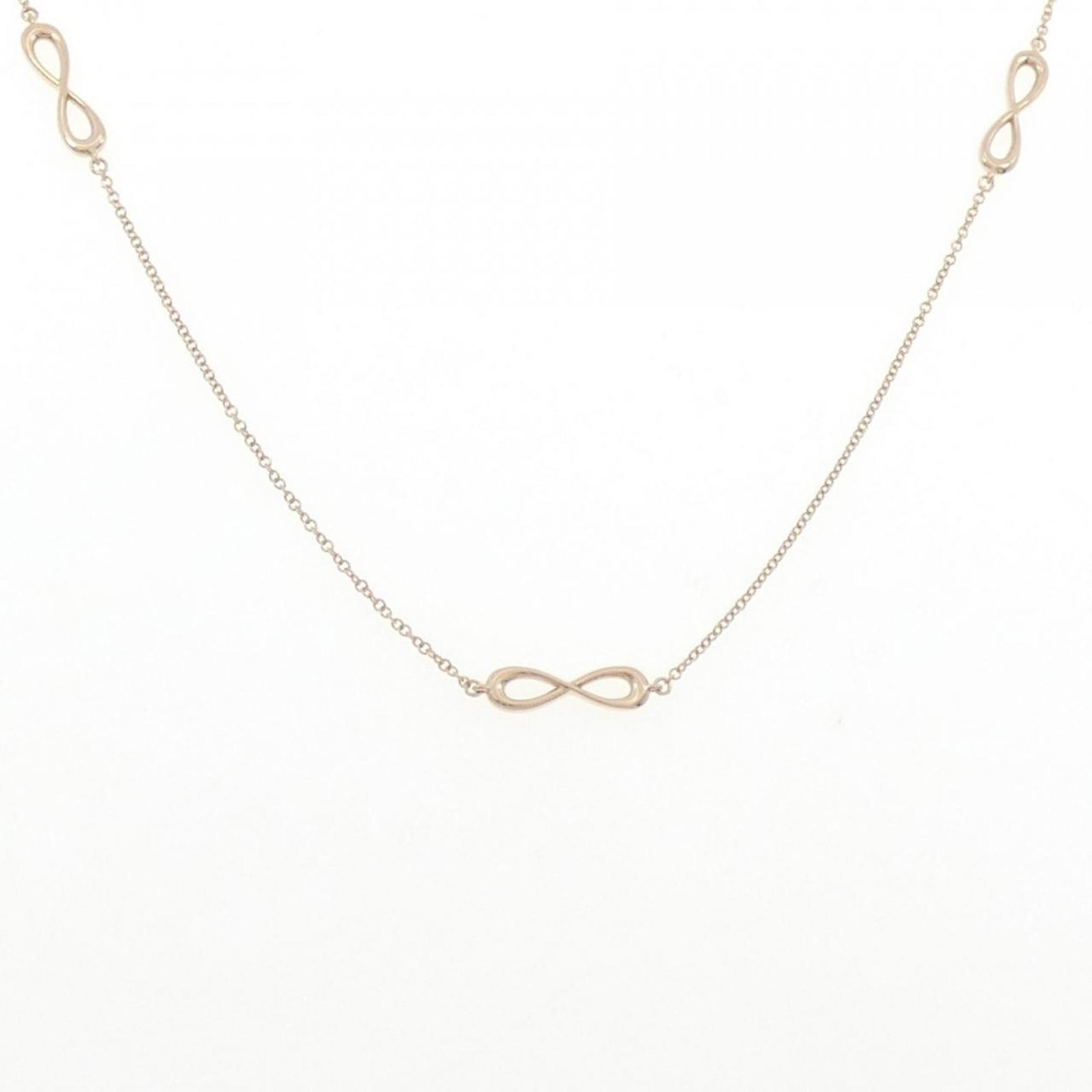 TIFFANY INFINITY ENDLESS NECKLACE: TIFFANY Infinity Endless Necklace Brand: Tiffany Type: Necklace Material: Pink gold (18K) Color: Pink gold Size: Neck Circumference 46 cm / 18.11'' Accessories: None Accessories Notice: Wh
