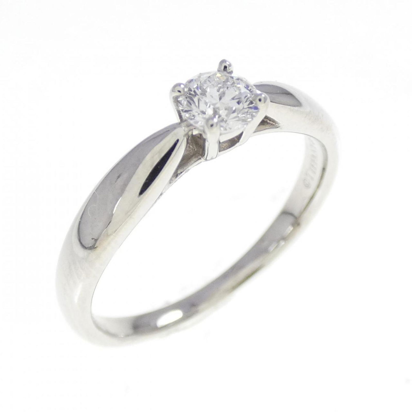 TIFFANY HARMONY RING: TIFFANY Harmony Ring Brand: Tiffany Type: Band ring Material: Platinum 950 Color: Platinum Size: 4.5 US Accessories: None Accessories Notice: When purchasing pre-owned goods, please refer