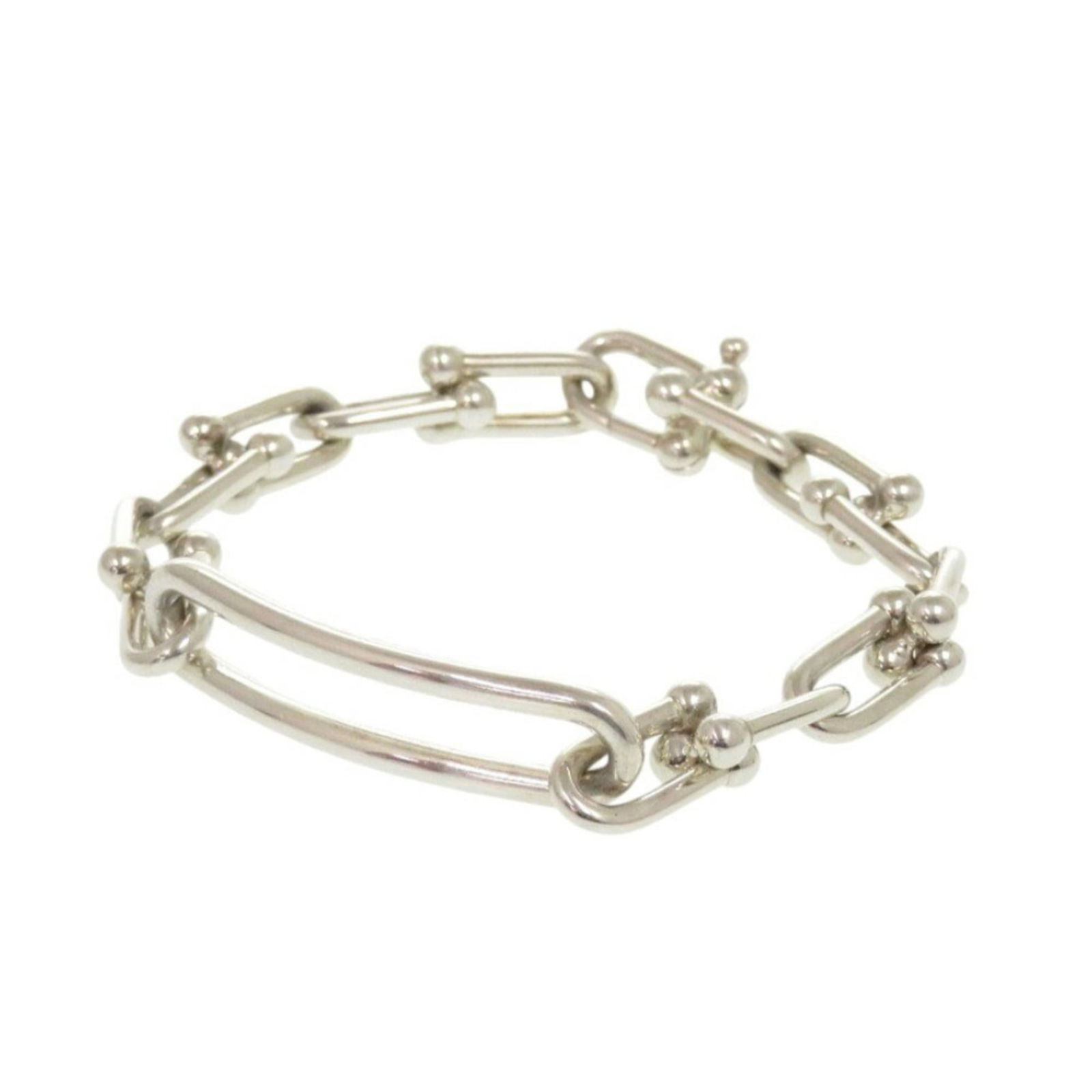 TIFFANY HARDWEAR MEDIUM LINK 925 SILVER BRACELET: TIFFANY HardWear Medium Link 925 Silver Bracelet Brand: Tiffany Type: Charm bracelet Material: Silver 925 Color: Silver Size: Length 18.5cm / 7.28'' Accessories: None Accessories Notice: When