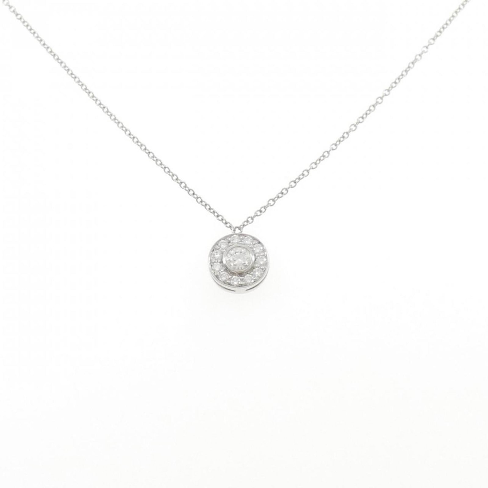 TIFFANY CIRCLET MINI NECKLACE: TIFFANY Circlet Mini Necklace Brand: Tiffany Type: Necklace Material: Platinum 950 Color: Platinum Size: Neck Circumference 40 cm / 15.74'' Pendant Size 8.7mm x 8.7mm / 0.34'' x 0.34'' Accessorie