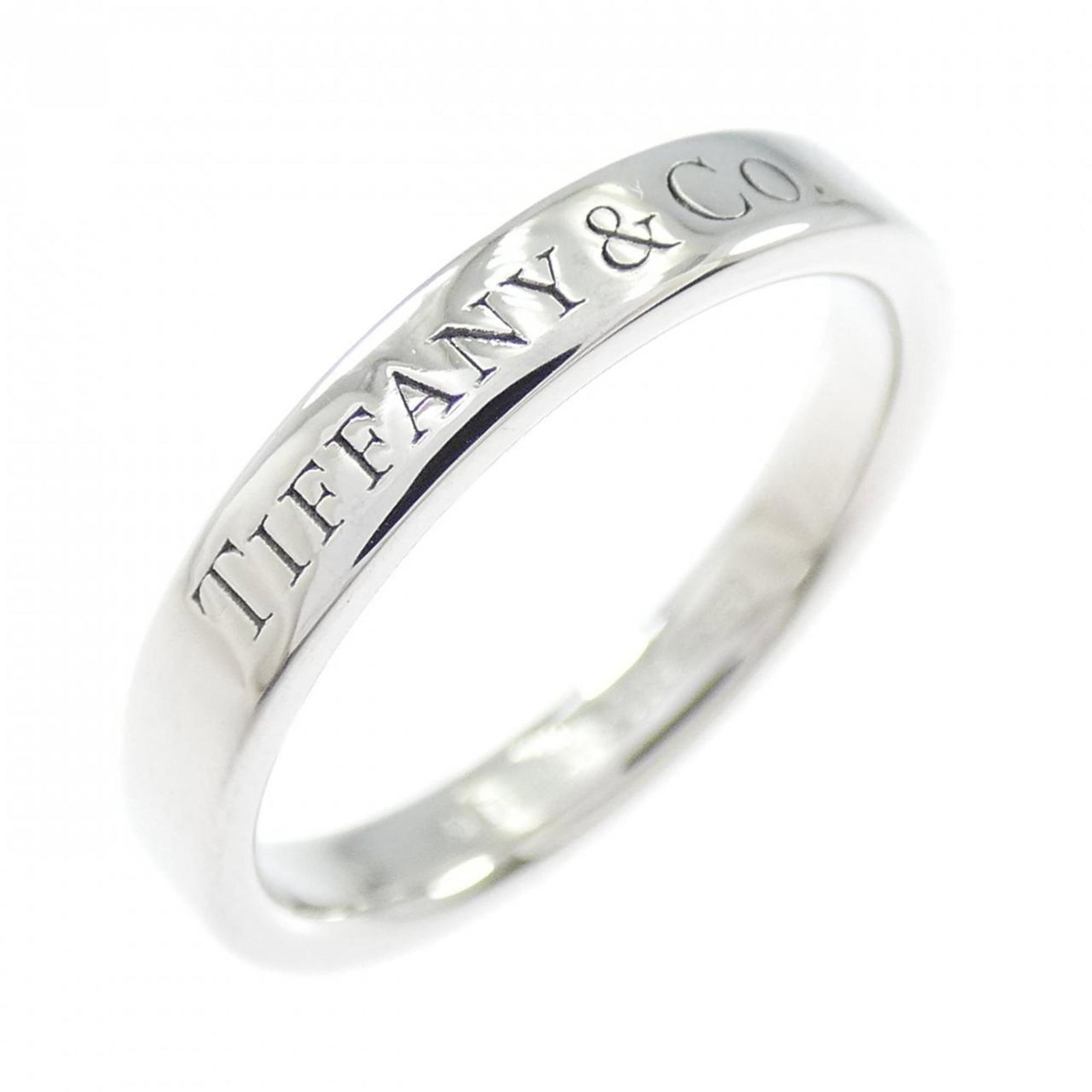 TIFFANY FLAT RING: TIFFANY Flat Ring Brand: Tiffany Type: Band ring Material: Platinum 950 Color: Platinum Size: 4.5 US Accessories: None Accessories Notice: When purchasing pre-owned goods, please refer to