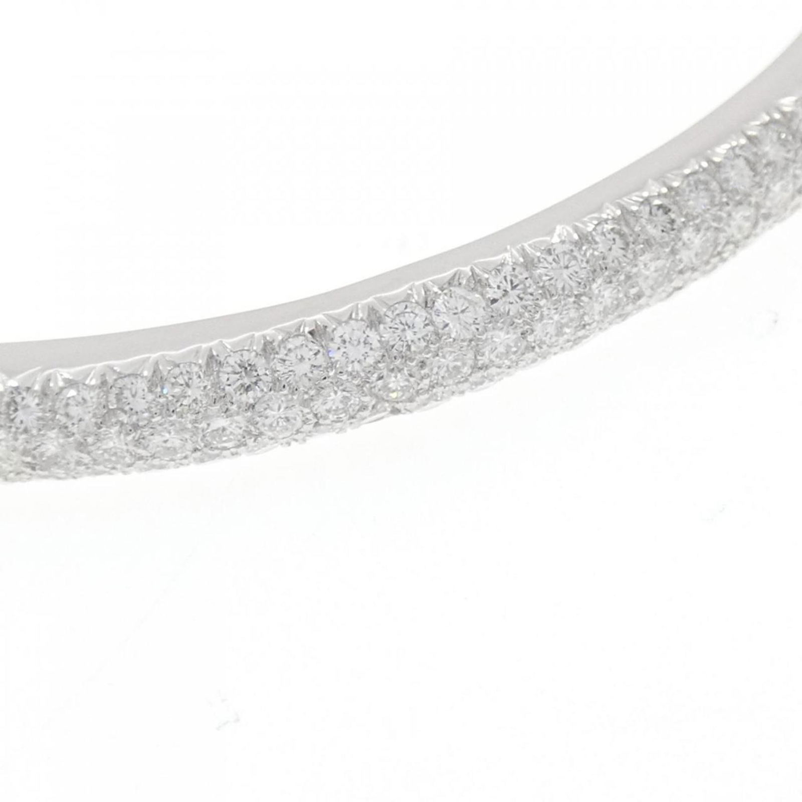 VAN CLEEF & ARPELS DIAMOND BANGLE - 2