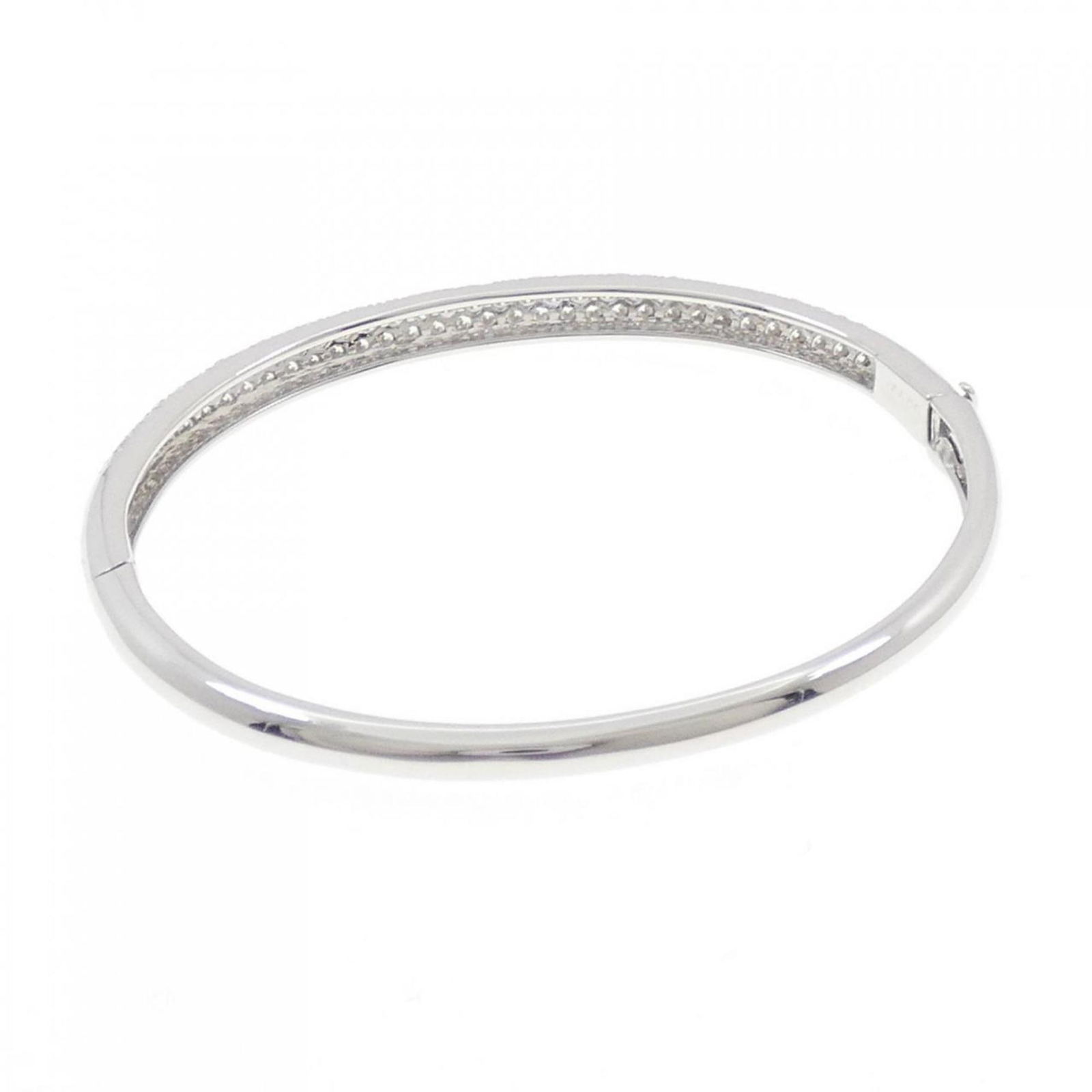VAN CLEEF & ARPELS DIAMOND BANGLE - 3