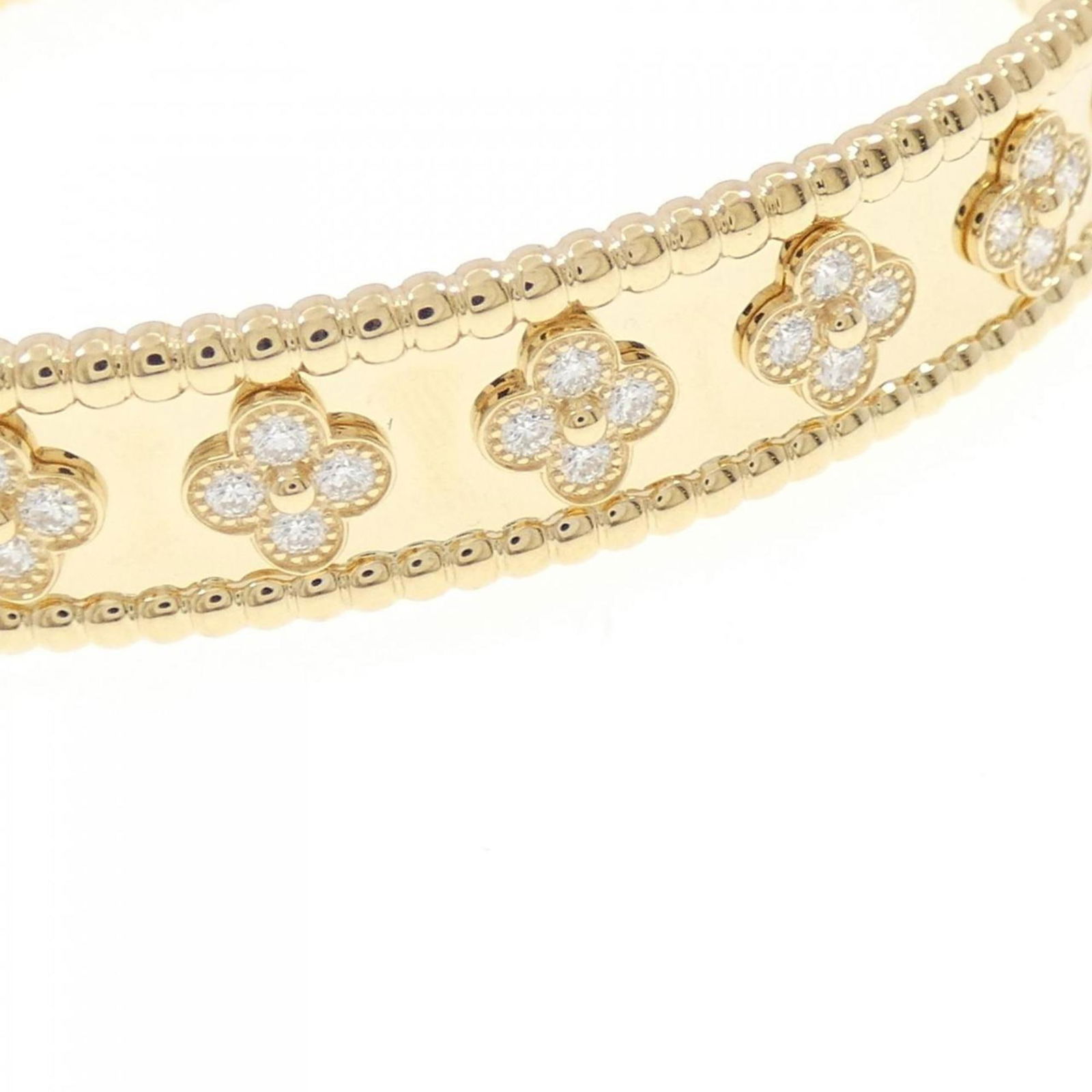 VAN CLEEF & ARPELS PERLÉE CLOVER BANGLE - 2