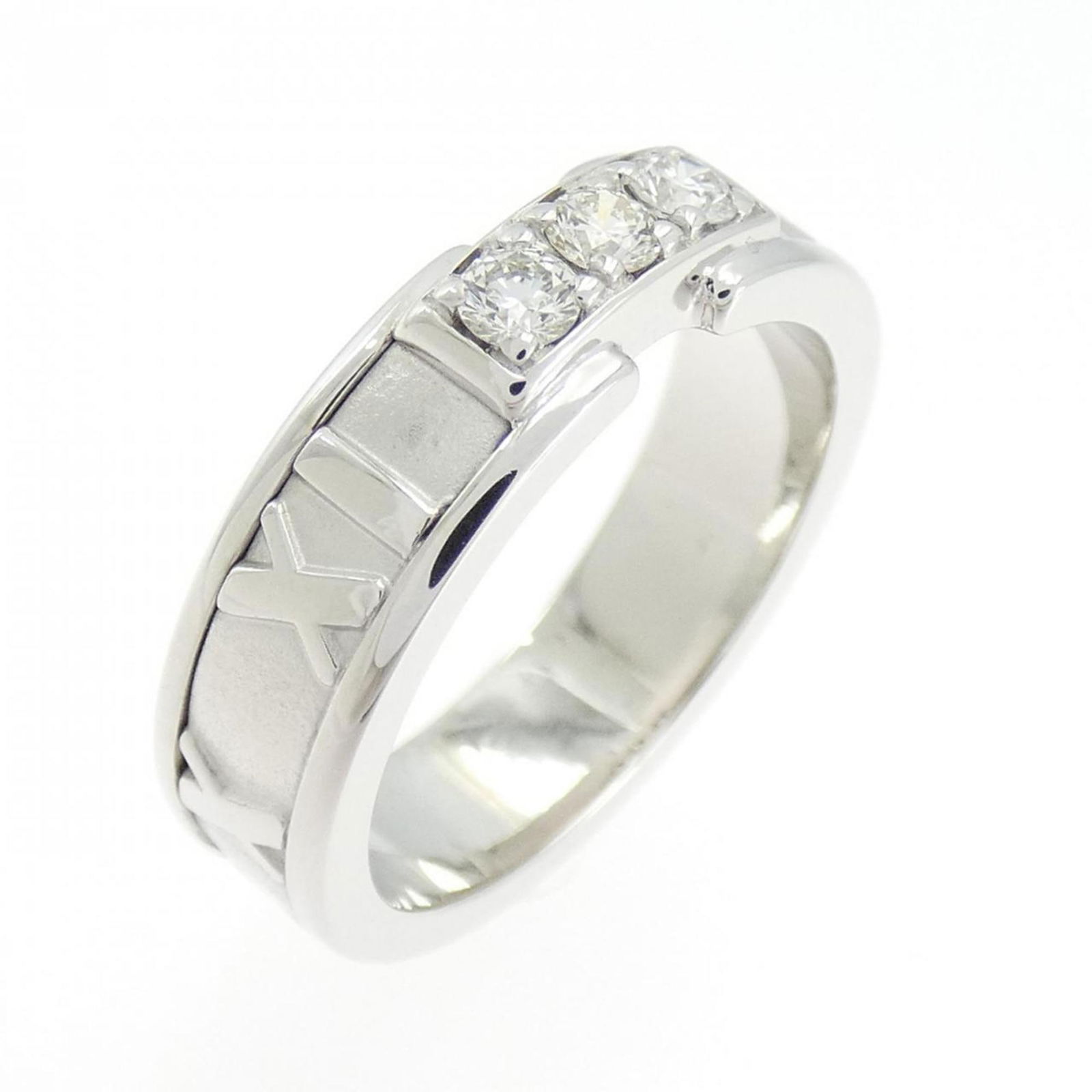TIFFANY ATLAS RING: TIFFANY Atlas Ring Brand: Tiffany Type: Band ring Material: White gold (18K) Color: White Size: 5.5 US Accessories: None Accessories Notice: When purchasing pre-owned goods, please refer to