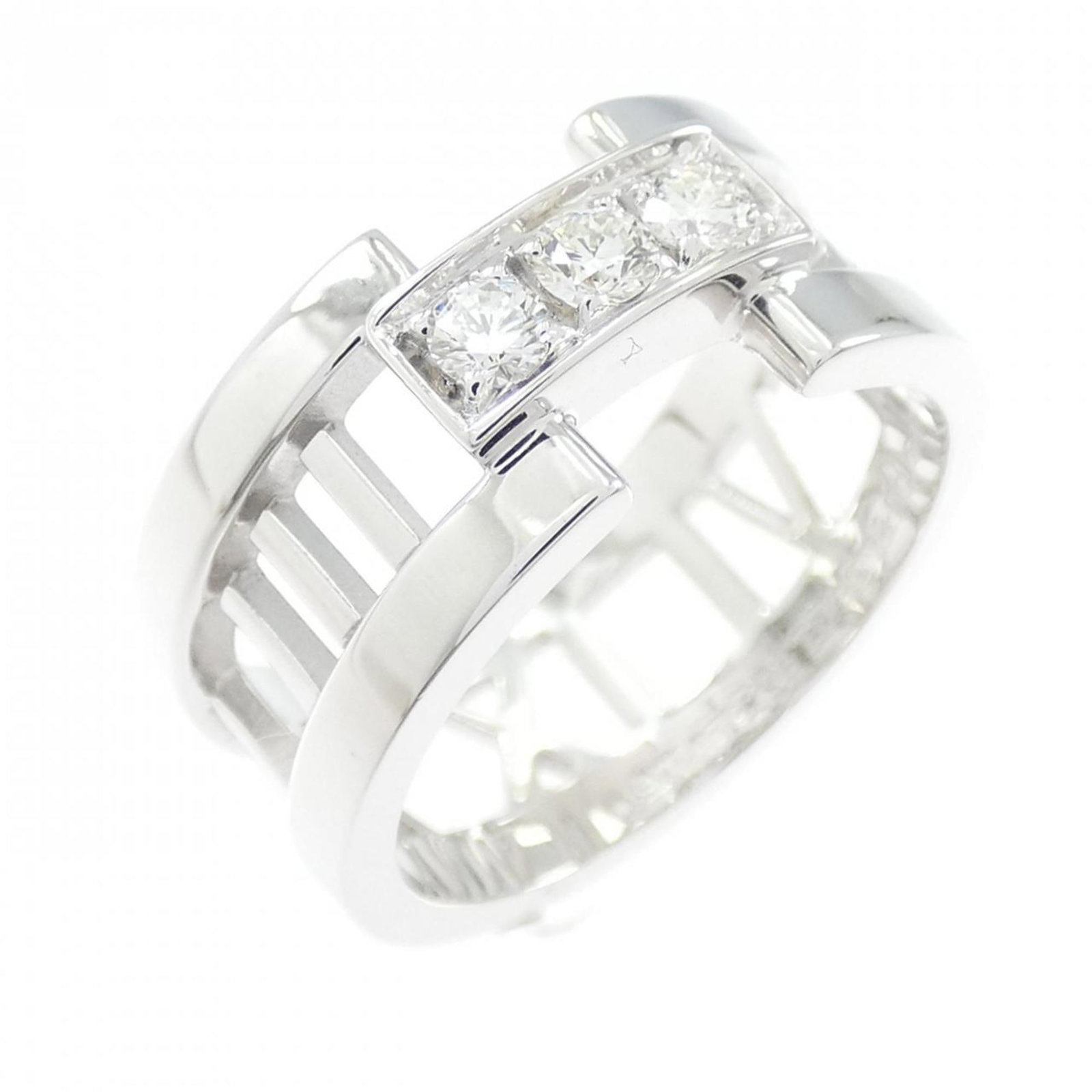 TIFFANY ATLAS RING: TIFFANY Atlas Ring Brand: Tiffany Type: Band ring Material: White gold (18K) Color: White gold Size: 5 US Accessories: None Accessories Notice: When purchasing pre-owned goods, please refer