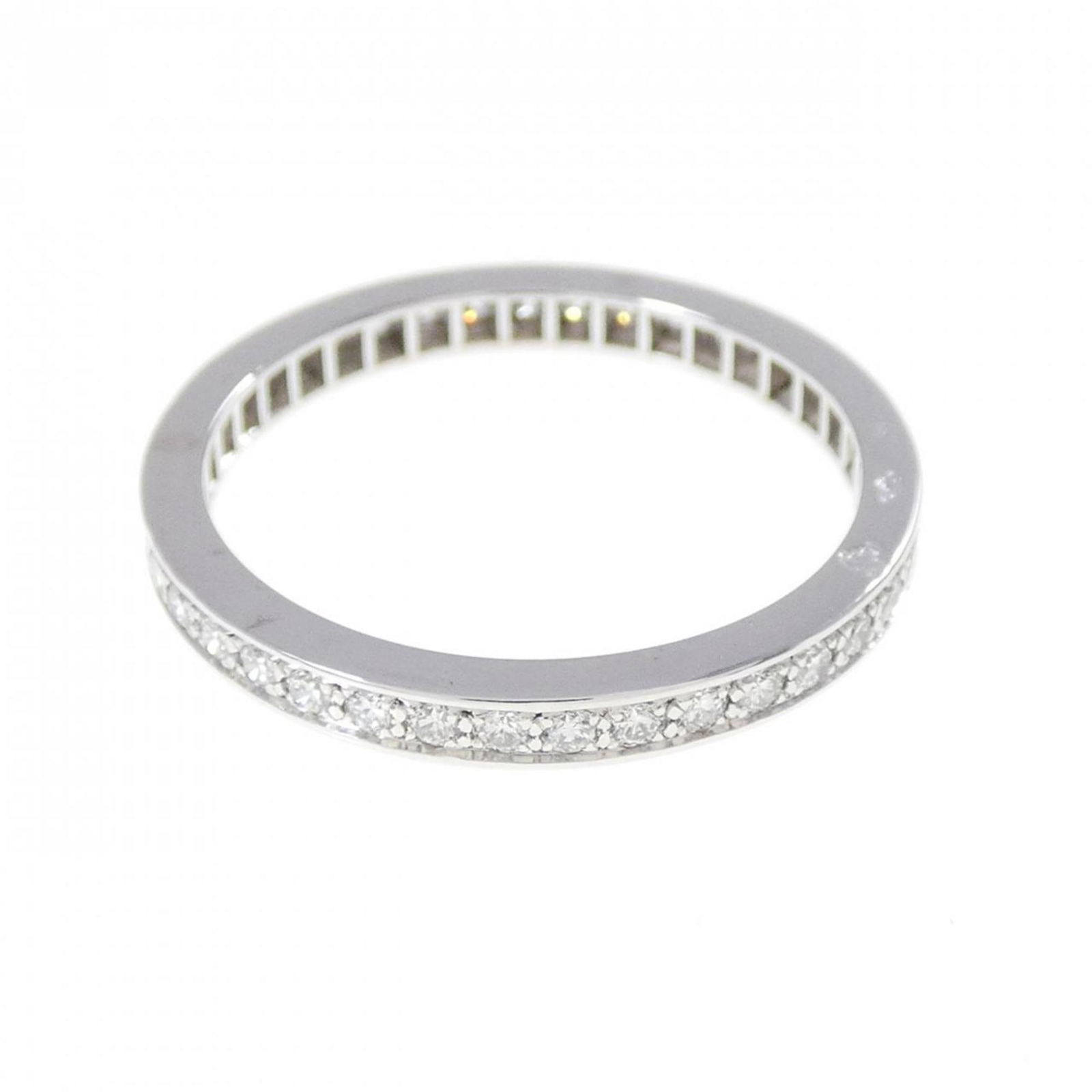 VAN CLEEF & ARPELS ROMANCE RING: Van Cleef & Arpels Romance Ring Brand: Van Cleef & Arpels Type: Band ring Material: Platinum 950 Color: Platinum Size: 5 US Accessories: None Accessories Notice: When purchasing pre-owned