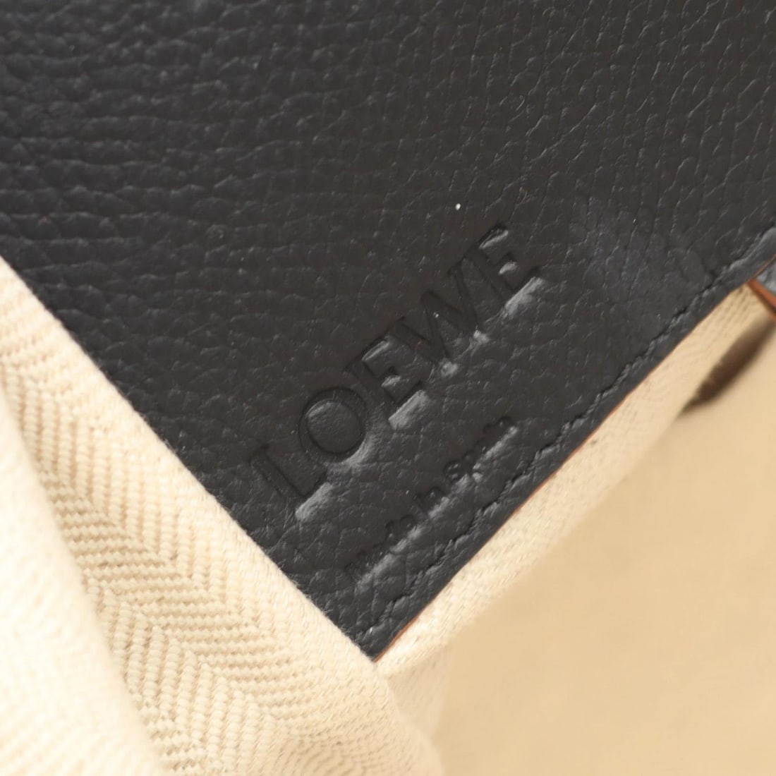 LOEWE HAMMOCK SMALL SHOULDER HANDBAG - 3