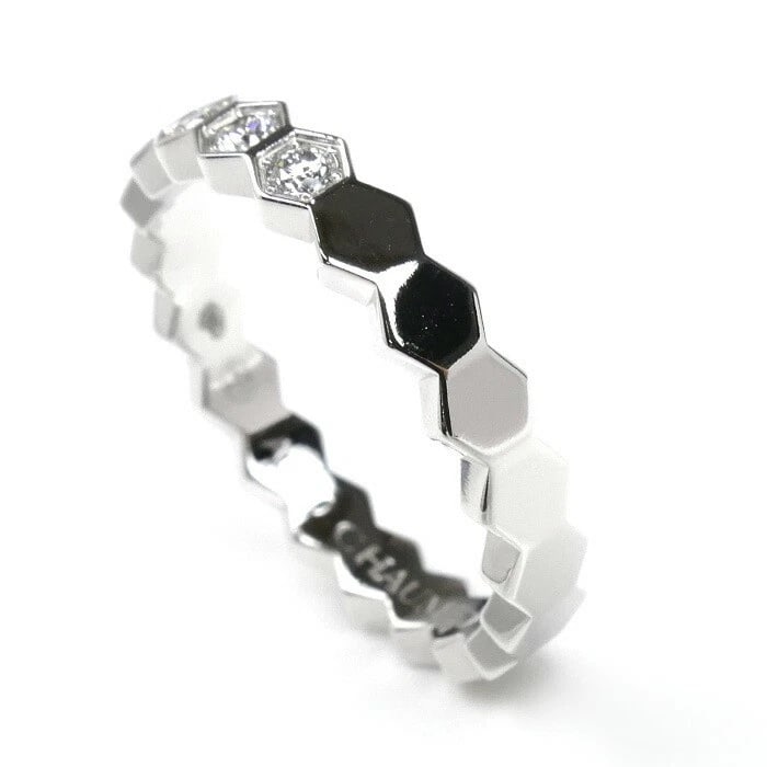 CHAUMET BEE MY LOVE HONEYCOMB DIAMOND RING: Chaumet Bee My Love Honeycomb Diamond Ring Brand: Chaumet Type: Ring Material: 18K White Gold Main Stone/Creation Natural Color: White Gold Size: 6 US Accessories: None Accessories Notice: