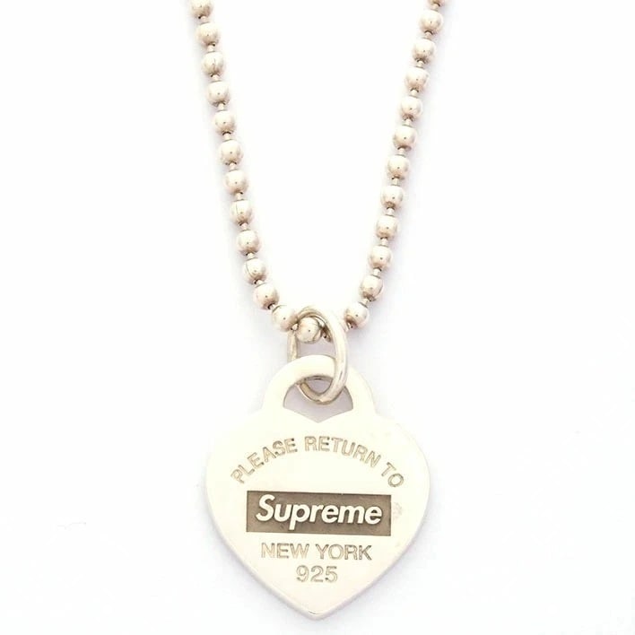 TIFFANY & CO. SUPREME PENDANT STERLING SILVER: Tiffany & Co. Supreme Pendant Sterling Silver Brand: Tiffany & Co. Type: Necklace Material: Sterling Silver Color: Silver Size: Pendant Size: Approx. 25.2mm (Height) × 20.8mm (Width) Chain Length