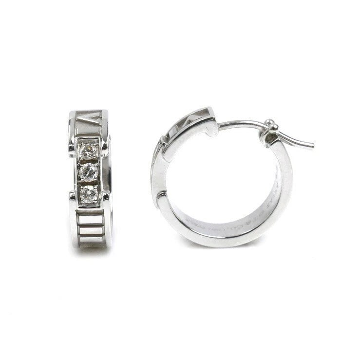 TIFFANY & CO ATLAS DIAMOND HOOP EARRINGS 18K WHITE GOLD: Tiffany & Co Atlas Diamond Hoop Earrings 18K White Gold Brand: Tiffany & Co. Type: Earrings Material: White Gold (K18 / 750) Main Stone/Creation Natural Color: White Gold Size: Earring Size: Appro