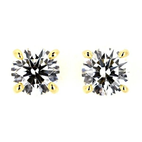 DIAMOND STUD EARRINGS K18 YELLOW GOLD: Diamond Stud Earrings K18 Yellow Gold Brand: Chaumet Type: Earrings Material: K18 Yellow Gold Main Stone/Creation Natural Color: Yellow Gold Size: None Accessories: None Accessories Notice