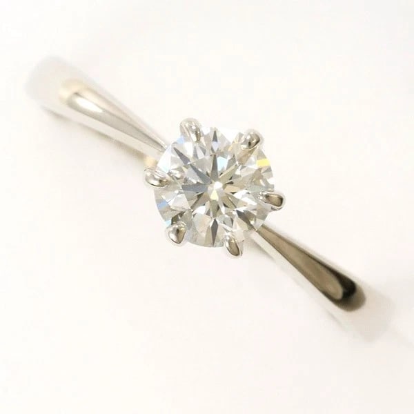 PLATINUM 900 RING DIAMOND: Platinum 900 ring Diamond Brand: N/A Type: Ring Material: Platinum PT900 Main Stone/Creation Natural Color: Platinum Size: 4.5-5 US size Accessories: None Accessories Notice: When purchasi