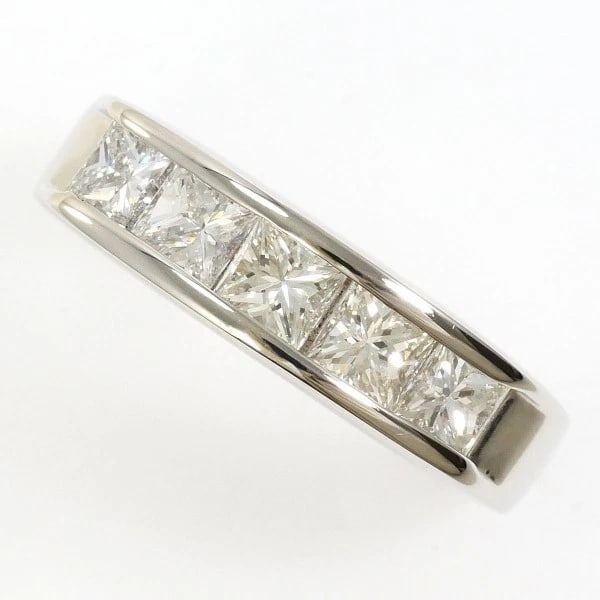 PLATINUM 900 RING DIAMOND: Platinum 900 ring Diamond Brand: N/A Type: Ring Material: Platinum PT900 Main Stone/Creation Natural Color: Platinum Size: 4.5-5 US size Accessories: None Accessories Notice: When purchasi