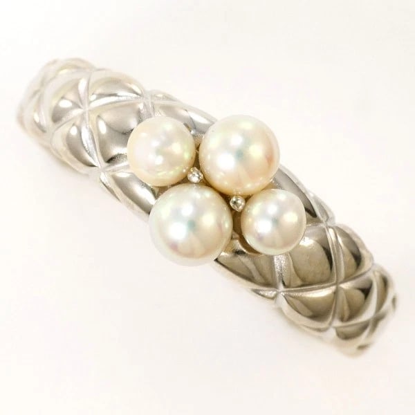 PLATINUM 900 RING PEARL: Platinum 900 ring Pearl Brand: N/A Type: Ring Material: Platinum PT900 Color: Platinum Size: 6 US size Accessories: None Accessories Notice: When purchasing pre-owned goods, please refer to