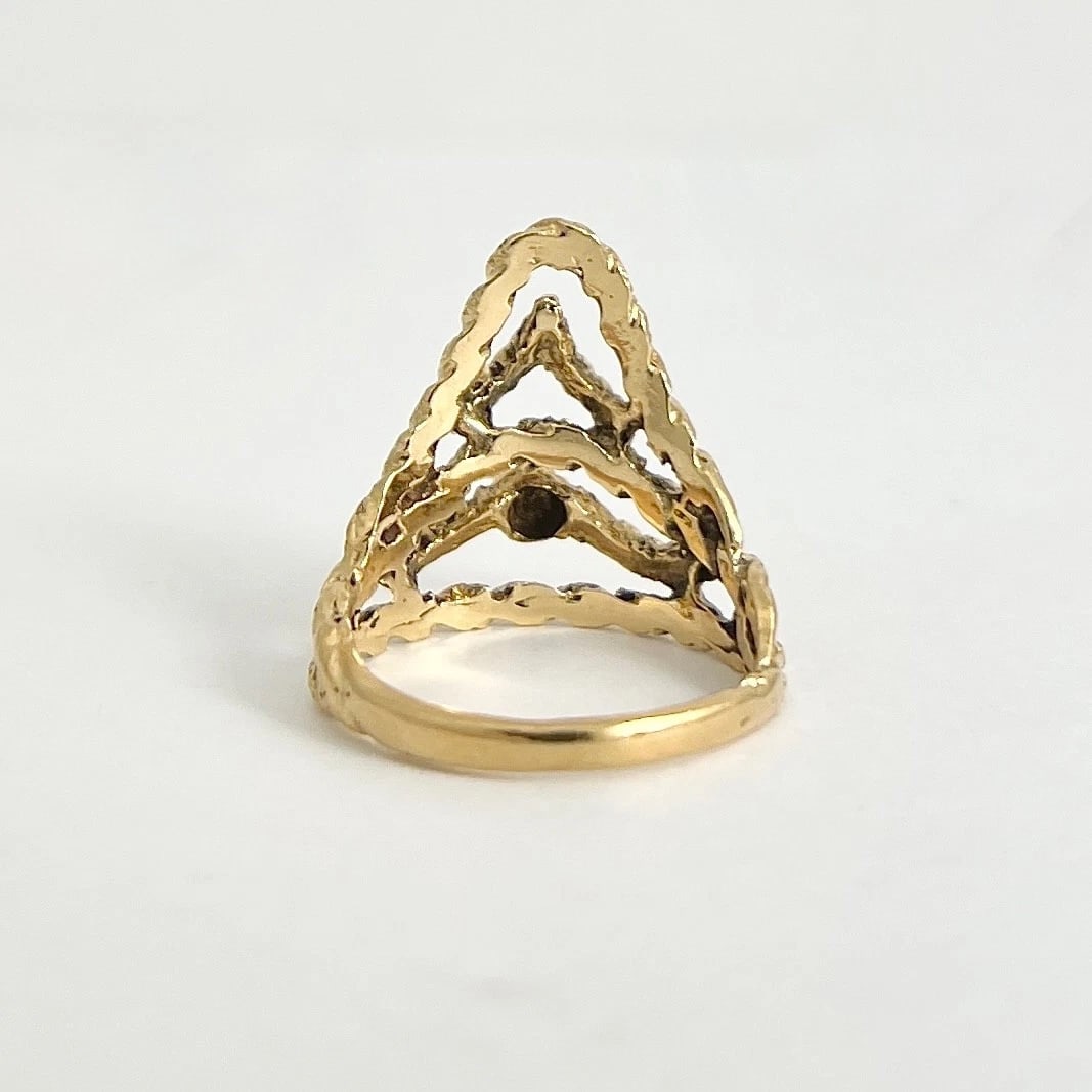 VINTAGE POINTED CHEVRON STATEMENT RING - 2