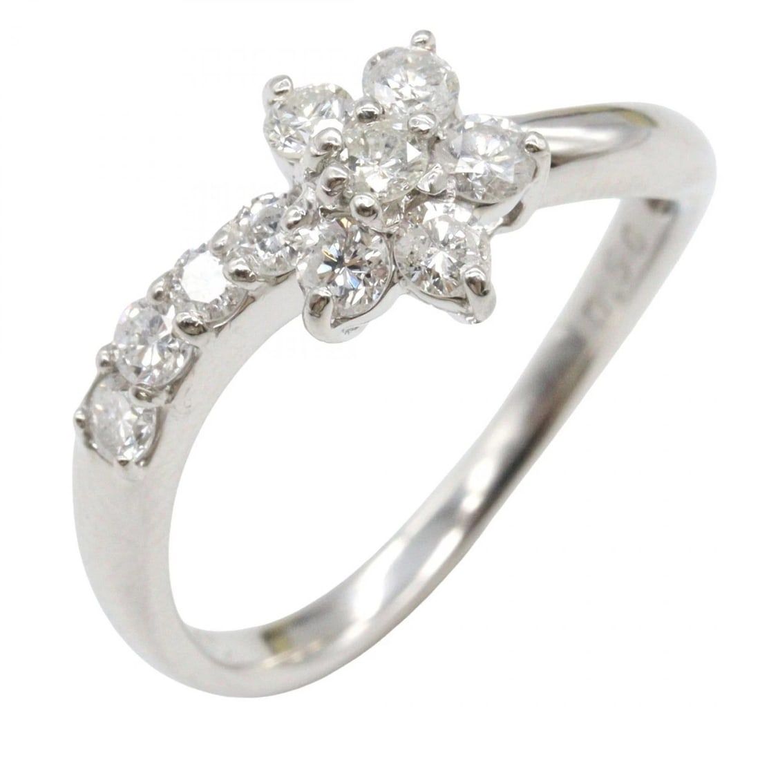 JEWELRY DIAMOND RING PT900 PLATINUM: JEWELRY Diamond Ring Pt900 Platinum Brand: JEWELRY Type: Ring Material: Pt900 Platinum Main Stone/Creation Natural Color: Silver Size: 5.75 US Accessories: None Accessories Notice: When pu