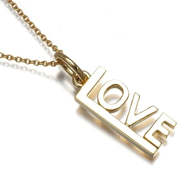 TIFFANY&CO. NECKLACE LOVE 18K 750 YELLOW GOLD: Tiffany&Co. Necklace LOVE 18K 750 Yellow Gold Brand: Tiffany & Co. Type: Necklace Material: 18K / 750 / Yellow Gold Color: Yellow Gold Size: Necklace length: 41cm Pendant size: 16.5 x 7.2mm