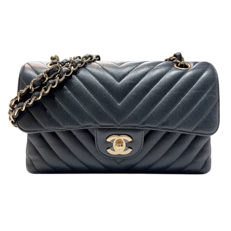 CHANEL MATELASSE 23 V-STITCH CHAIN SHOULDER BAG: CHANEL Matelasse 23 V-Stitch Chain Shoulder Bag Brand: CHANEL Type: Shoulder Bag Material: Caviar skin Color: Navy Gold Hardware Size: W8.9 x H5.9x D2.6inch Shoulder:21.3inch Accessories: