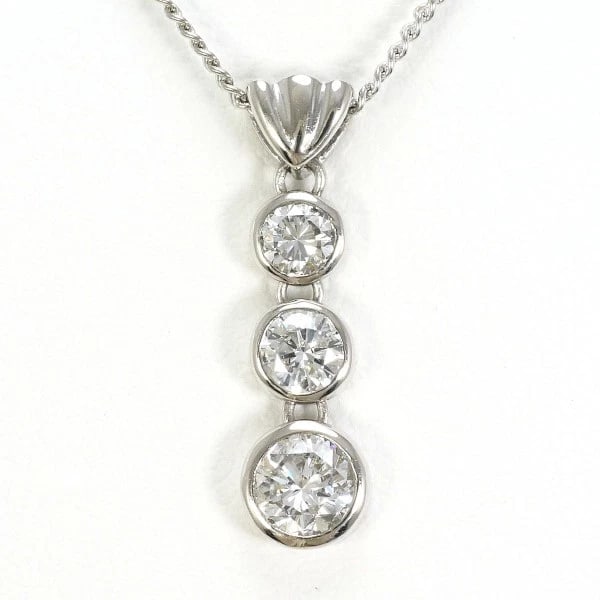 PLATINUM 900 850 NECKLACE DIAMOND: Platinum 900 850 Necklace Diamond Brand: N/A Type: Necklace Material: Top:Platinum PT900 Chain:Platinum PT850 Main Stone/Creation Natural Color: Platinum Size: Top:Length height: 19mm