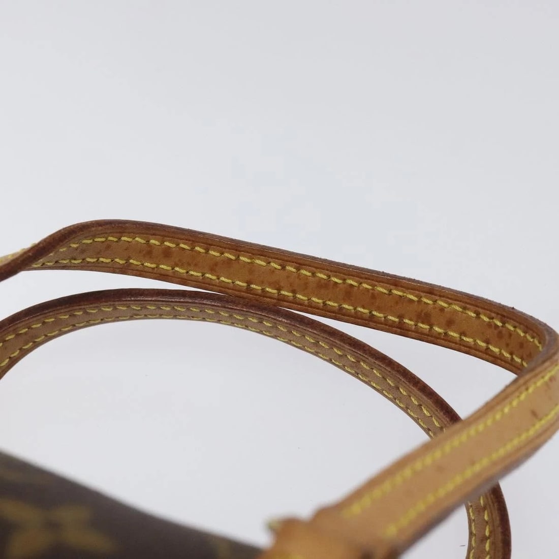 LOUIS VUITTON MONOGRAM HAND BAG - 8