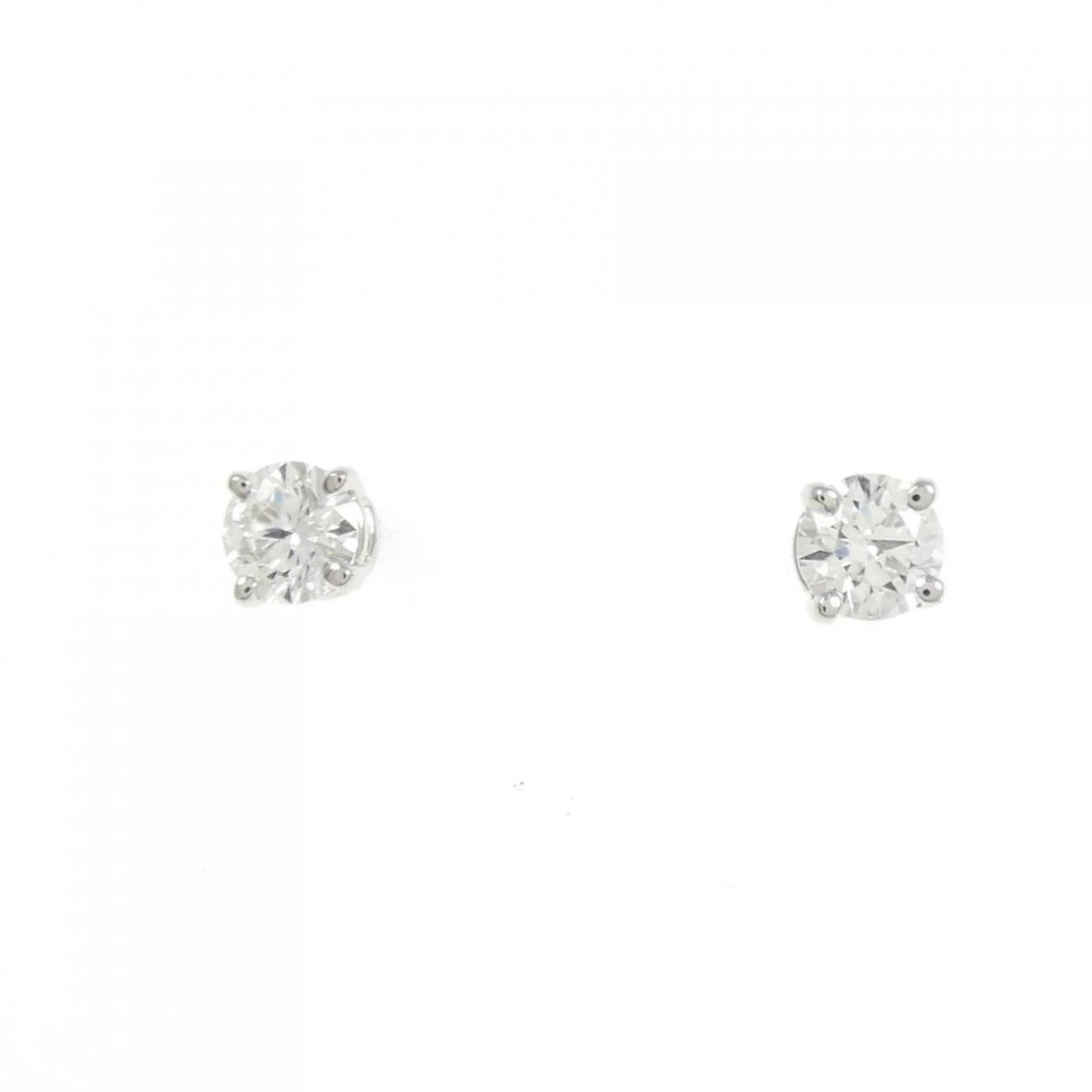 TIFFANY & CO. SOLITAIRE EARRINGS: Tiffany & Co. solitaire Earrings Brand: Tiffany Type: Earrings Material: Platinum Main Stone Natural Color: Platinum Size: ActualSize HxW: 3.7mmx3.7mm Accessories: None Accessories Notice: