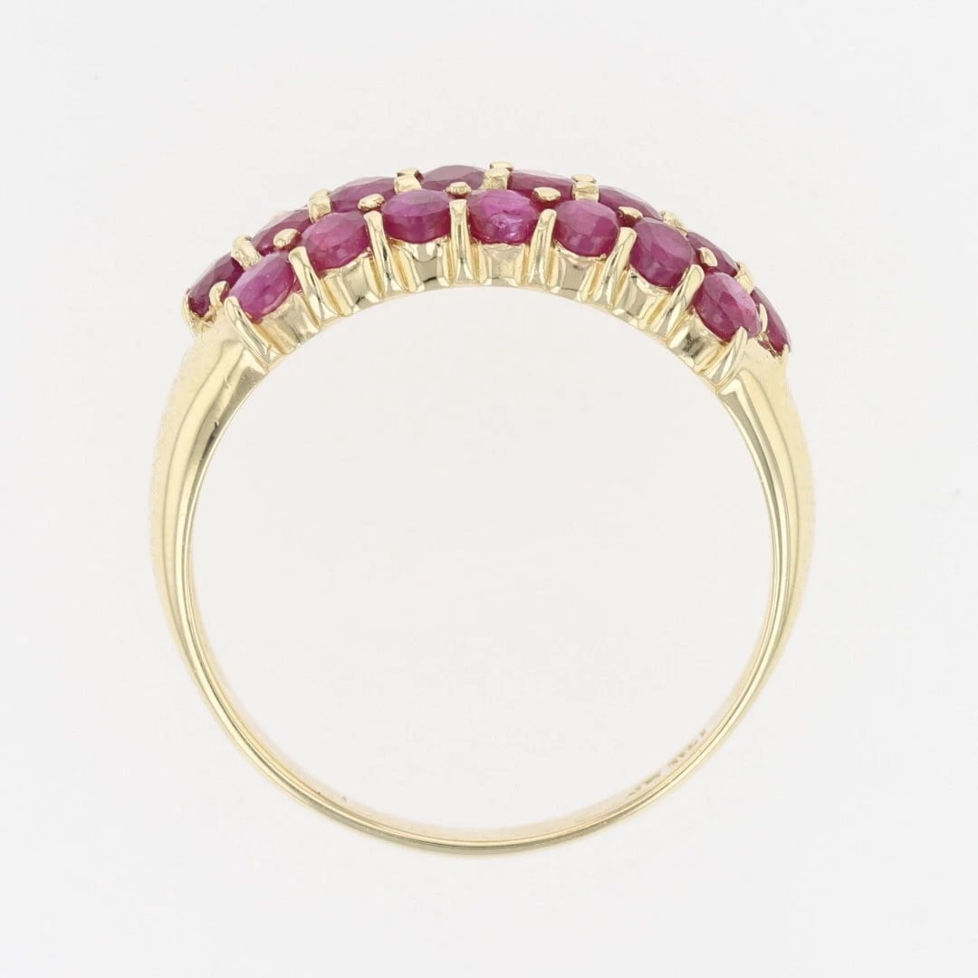 ROUND CUT RUBY PAVÉ CLUSTER BAND RING - 2