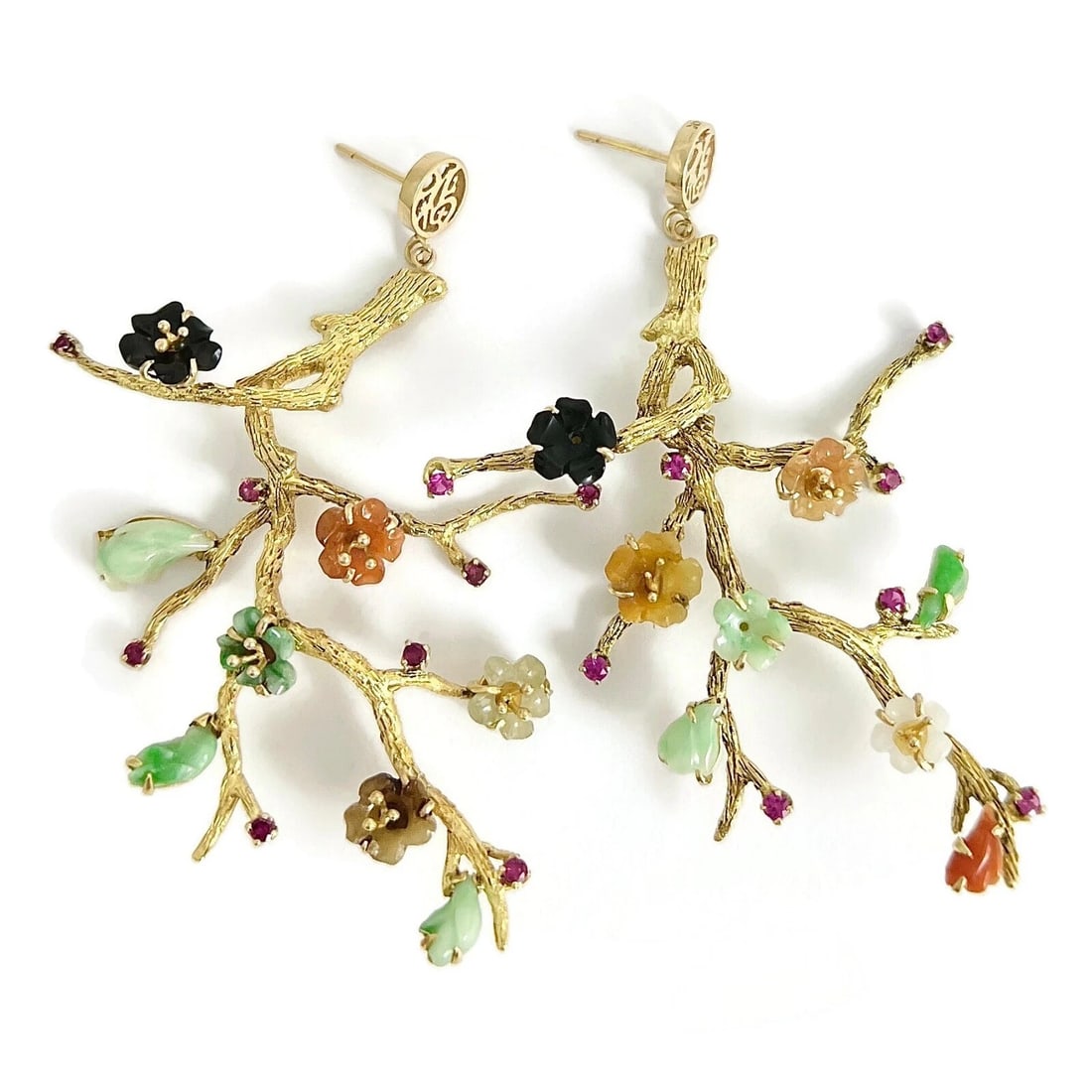 VINTAGE FU MULTICOLORED JADE BRANCH DANGLE DROP EARRINGS: Vintage Fu Multicolored Jade Branch Dangle Drop Earrings Brand: Unbranded Type: Earrings Material: 14K Yellow Gold Main Stone/Creation Natural Color: Multicolor Size: Length: 3 inches Width: 2