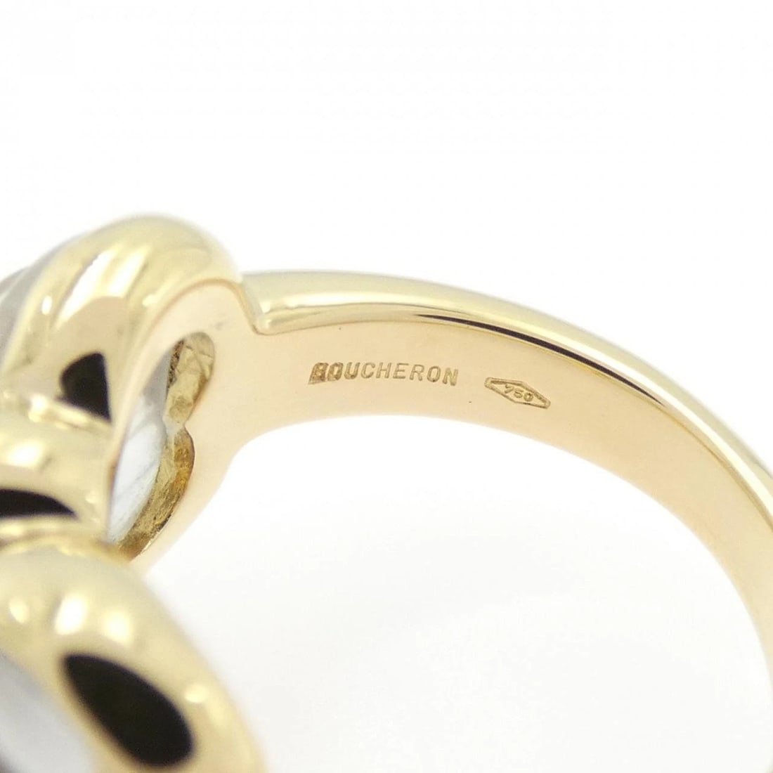 BOUCHERON ROCK CRYSTAL RING - 4