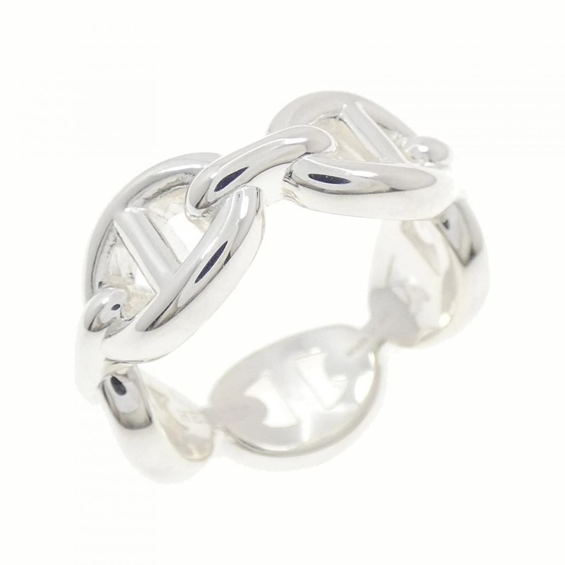 HERMES CHAINE D'ANCRE ENCHENE RING: HERMES Chaine d'Ancre Enchene Ring Brand: HERMES Type: Ring Material: 925 Silver Color: Silver Size: 4.5-5 (US size) Accessories: None Accessories Notice: When purchasing pre-owned goods,