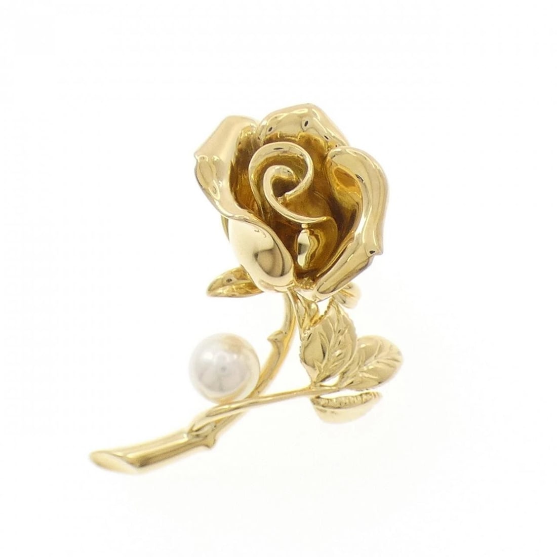 MIKIMOTO AKOYA PEARL BROOCH: Mikimoto Akoya Pearl Brooch Brand: MIKIMOTO Type: Pendant Brooch Material: K18 Yellow Gold Main Stone Akoya Pearl Color: Yellow Gold Size: ActualSize HxW: 34.5mmx22.5mm Accessories: None