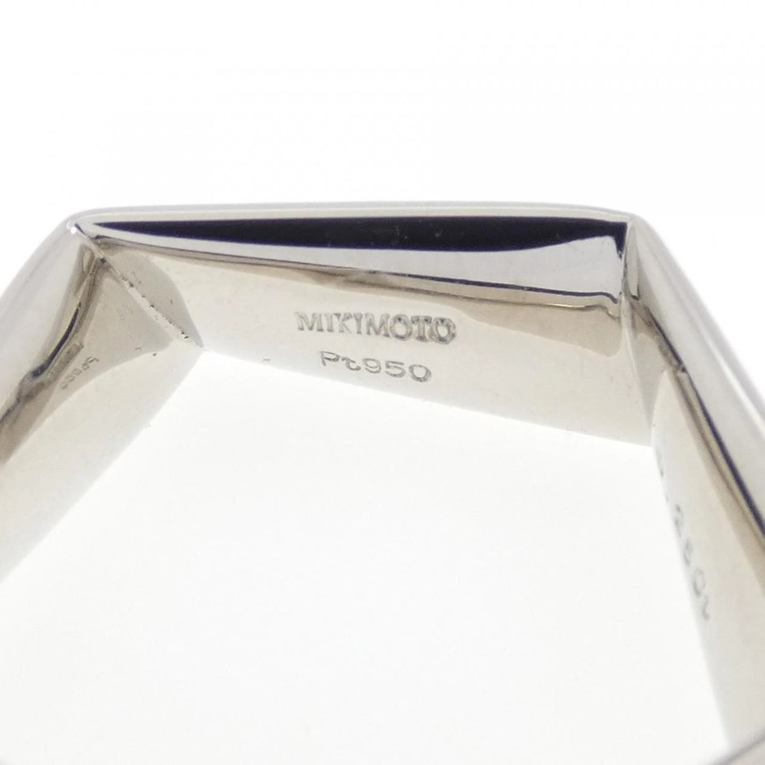 MIKIMOTO DIAMOND RING - 4