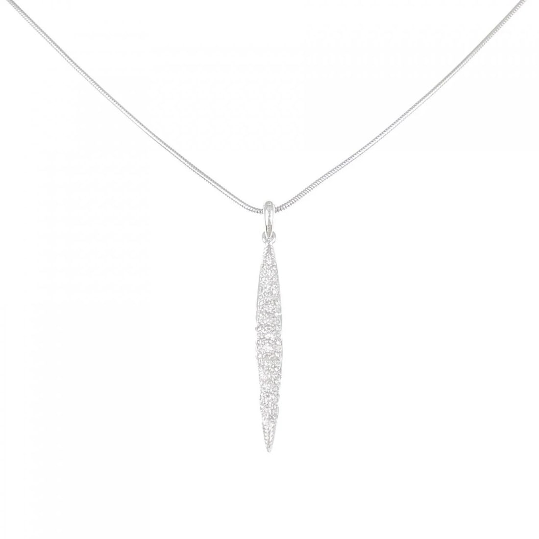 TIFFANY FEATHER NECKLACE: Tiffany Feather Necklace Brand: Tiffany Type: Necklace Material: 750 White Gold Main Stone Natural Color: White Gold Size: 47cm ActualSize Pendant top H x W: 39.5mmx4.3mm Chain Max. W: 1.0mm 