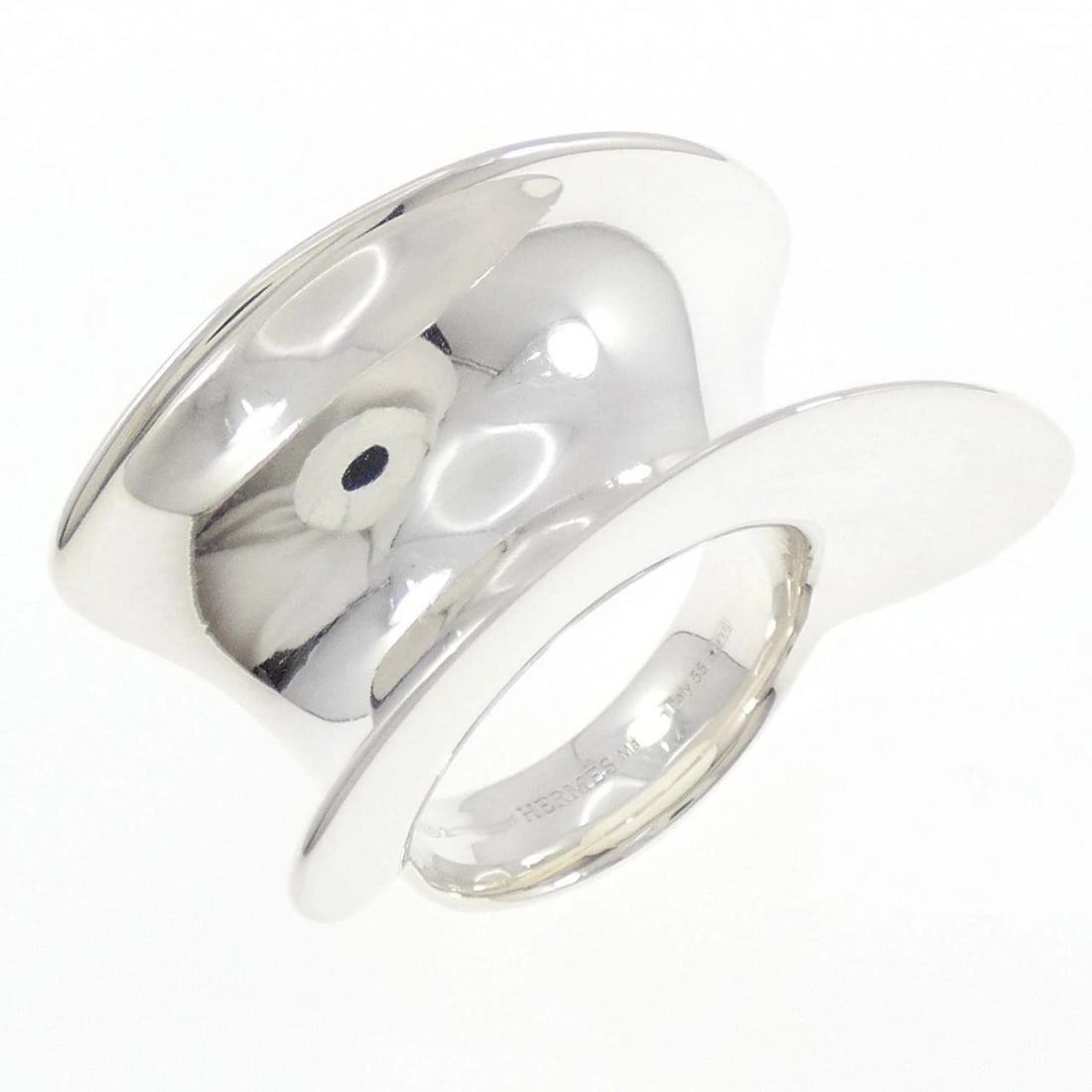 HERMES LARGE RING: HERMES Large Ring Brand: HERMES Type: Ring Material: 925 Silver Color: Silver Size: 7.5-8 (US size) Accessories: None Accessories Notice: When purchasing pre-owned goods, please refer to the