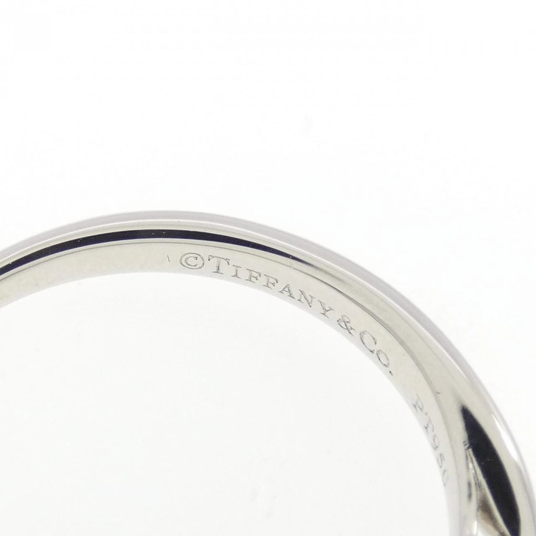 TIFFANY & CO. HARMONY RING - 4