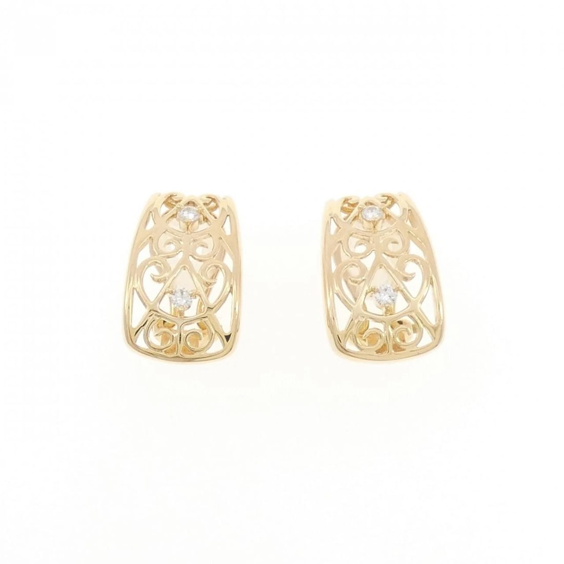 TASAKI DIAMOND EARRINGS: TASAKI Diamond Earrings Brand: TASAKI Type: Earrings Material: K18 Yellow Gold Main Stone Natural Color: Yellow Gold Size: HxW: 17.2mmx10.7mm Accessories: None Accessories Notice: When