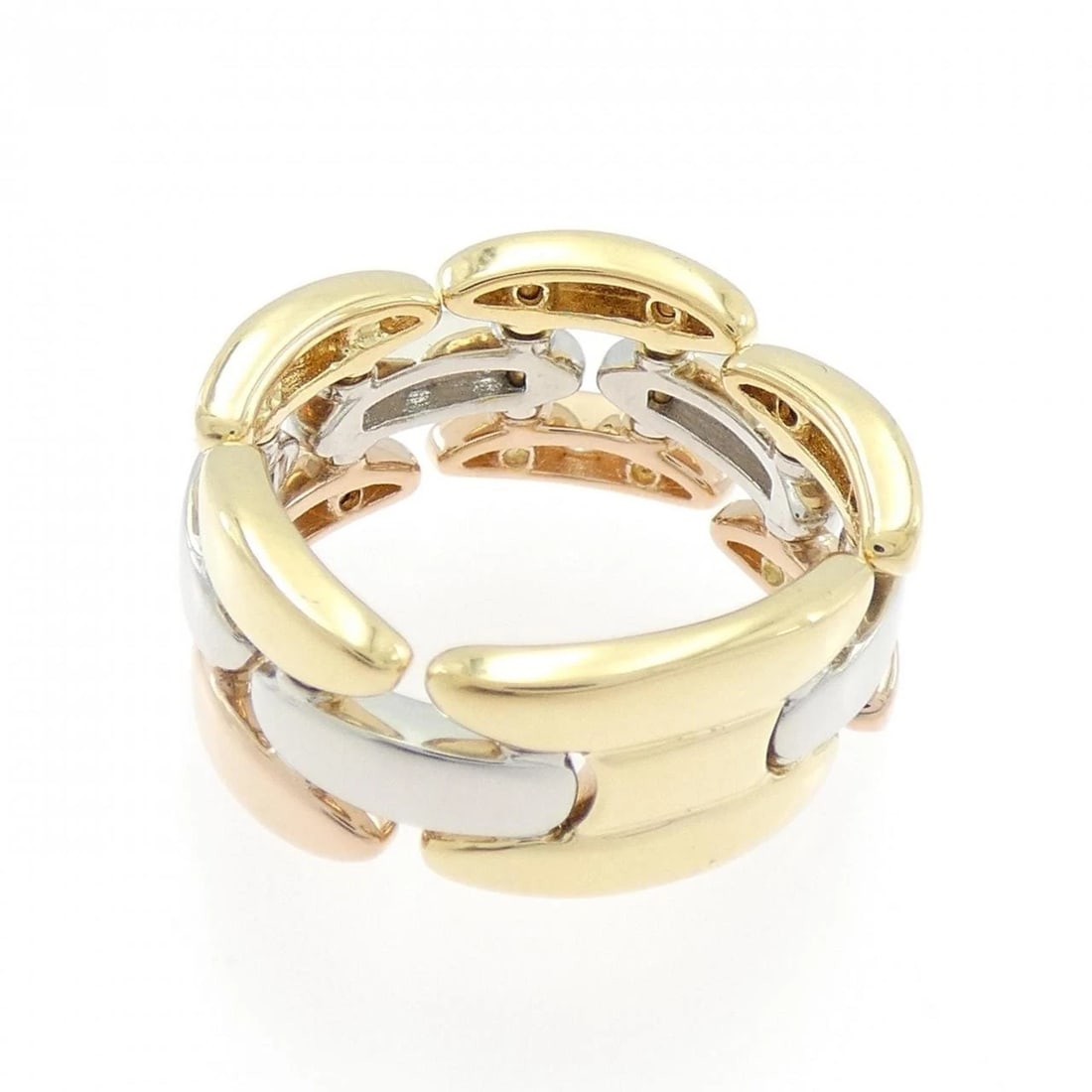 TASAKI DIAMOND RING (1 of 2)
