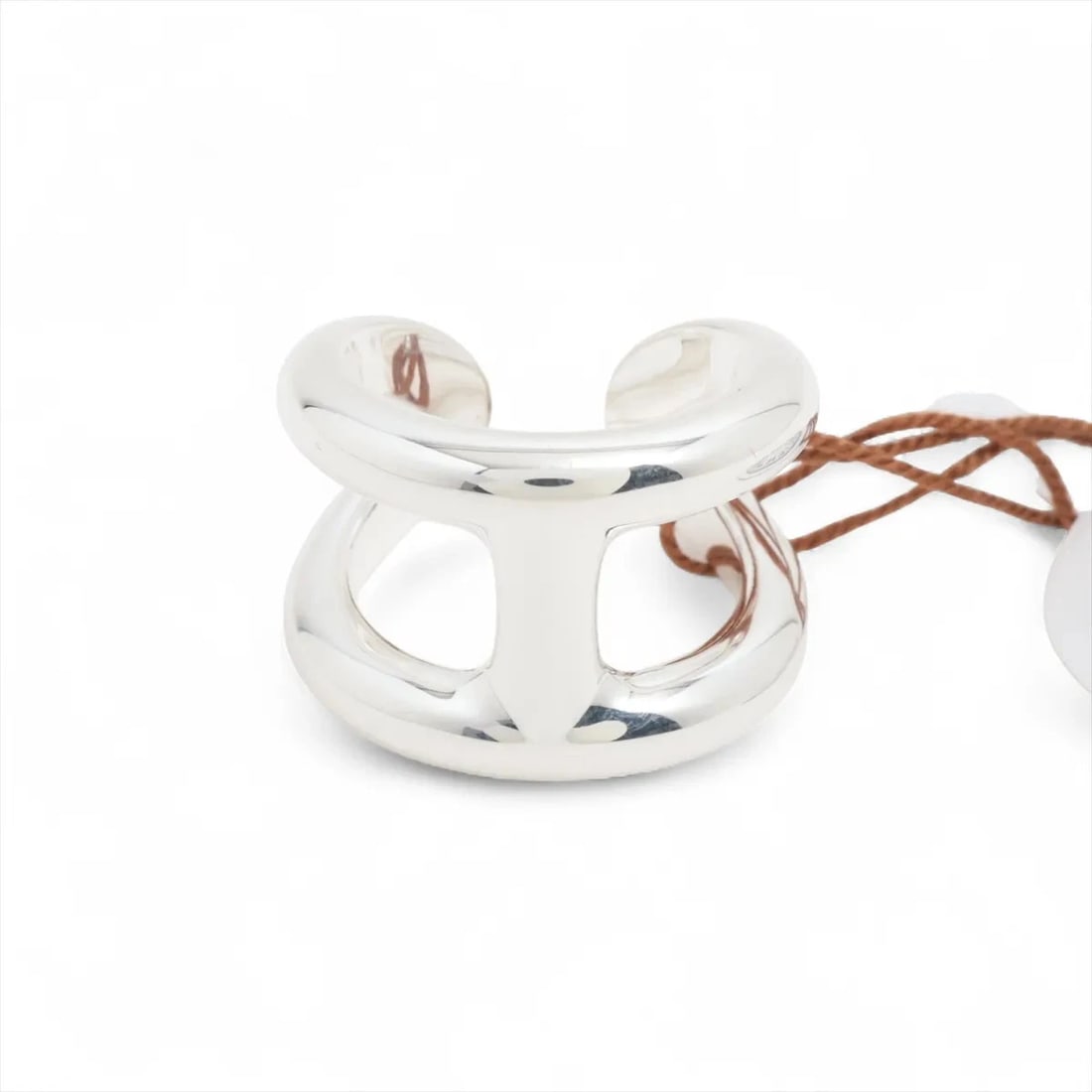 HERMES OSMO'S GM RING 925 SILVER: Hermes Osmo's GM Ring 925 Silver Brand: Hermes Type/Style: Ring Material: 925, Color: Silver Size: 6.75 - 7 US Accessories: None Accessories Notice: When purchasing pre-owned goods, please