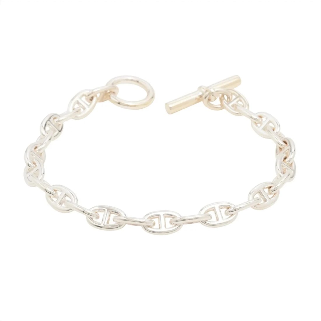 HERMES CHAINE D'ANCRE TPM BRACELET: Hermes Chaine d'Ancre TPM Bracelet Brand: Hermes Type/Style: Bracelet Material: 925, Color: Silver Size: Bracelet length:14.5 Accessories: None Accessories Notice: When purchasing pre-owned