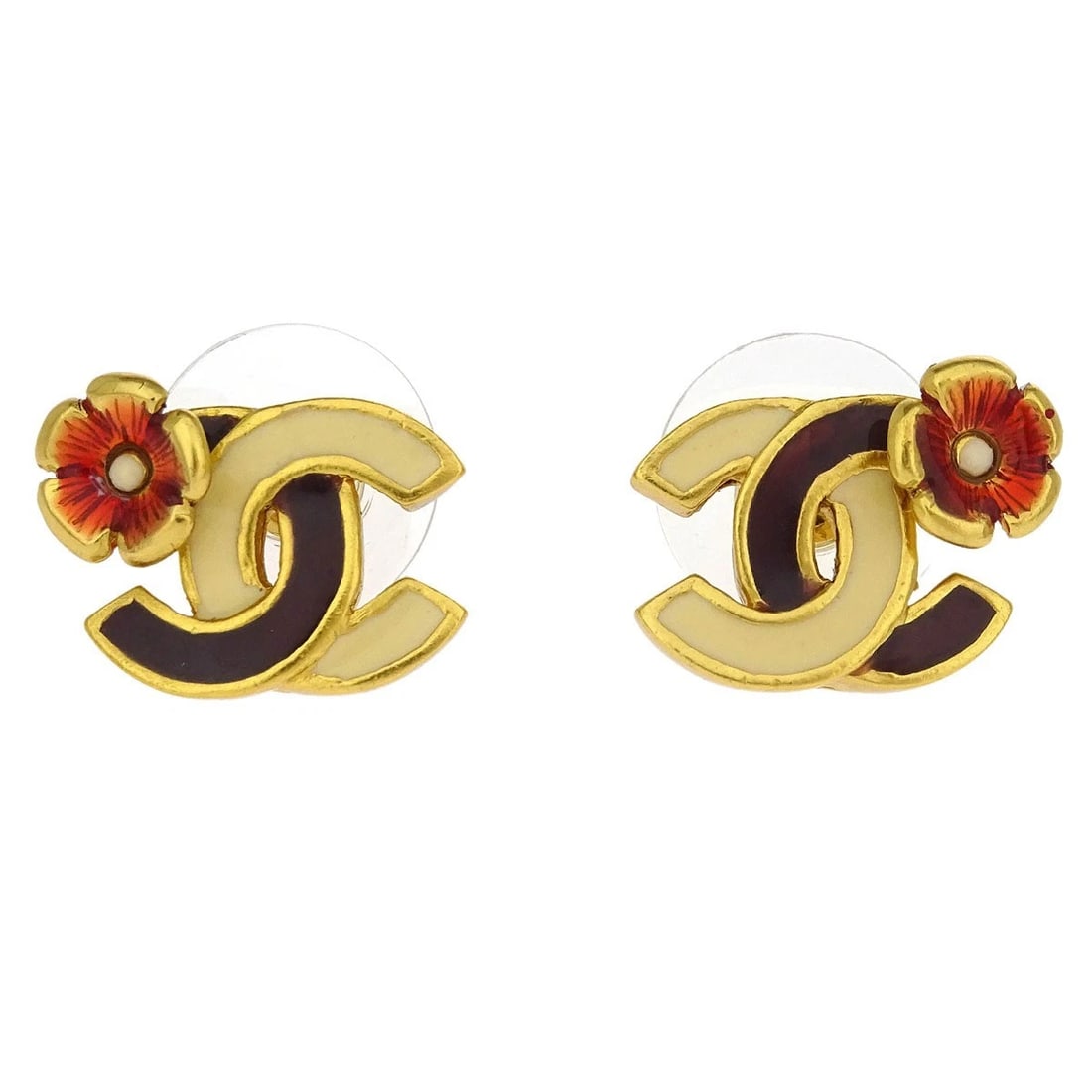 CHANEL PIERCED EARRINGS GOLD: Chanel Pierced Earrings Gold Brand: CHANEL Type/Style: Earrings Material: Gold Plated, Color: Gold Size: W 1.7 x H 1.2 cm Accessories: None Accessories Notice: When purchasing pre-owned