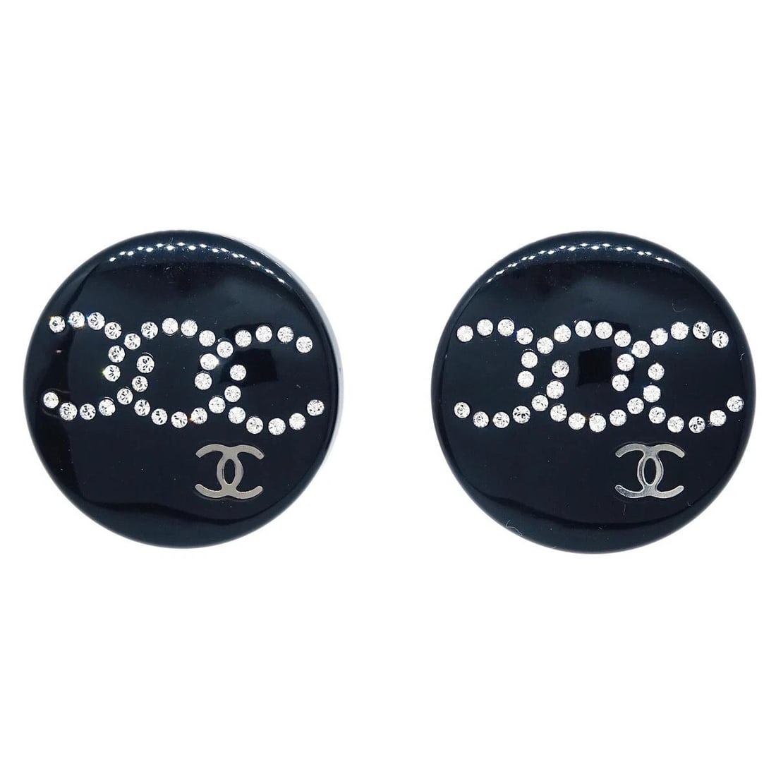 CHANEL BUTTON PIERCED EARRINGS BLACK: Chanel Button Pierced Earrings Black Brand: CHANEL Type/Style: Earrings Material: Silver plated, Color: Silver, Black Size: Diameter : 2.2 cm Accessories: None Accessories Notice: When