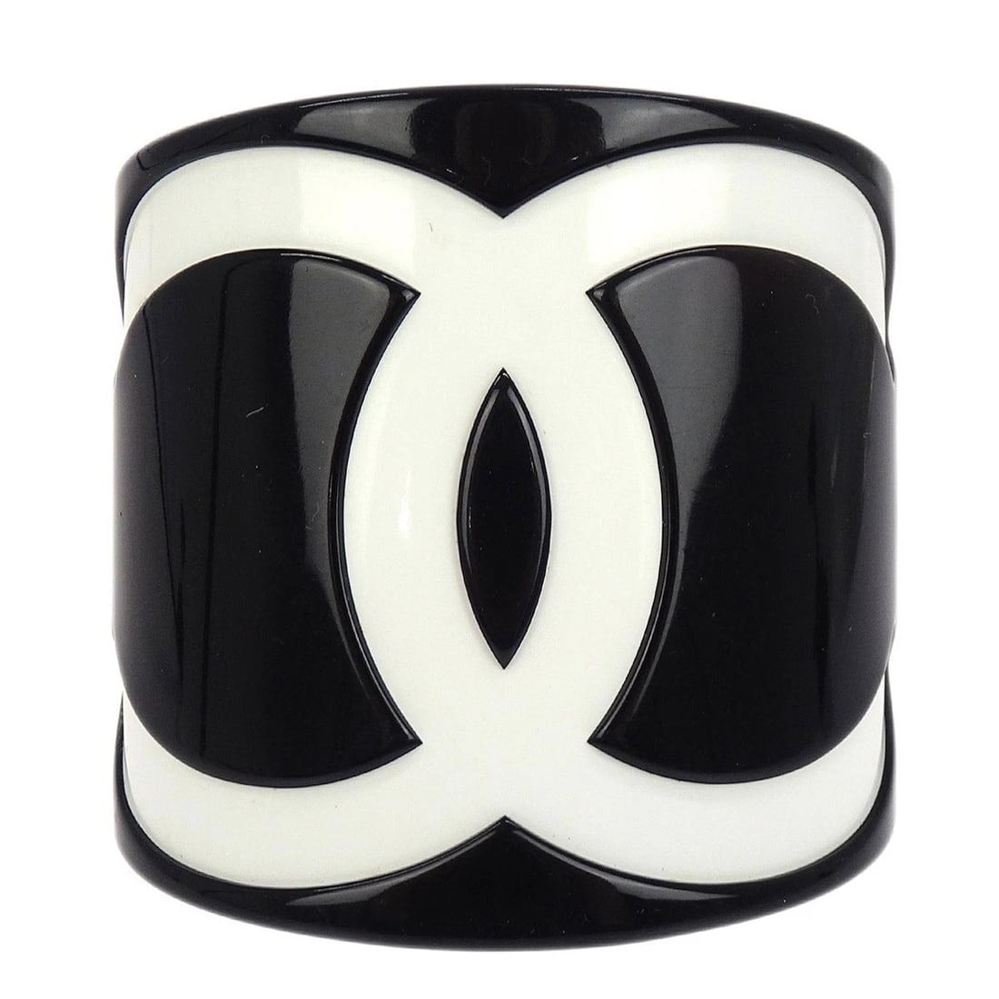 CHANEL BANGLE BLACK ACRYLIC (1 of 3)
