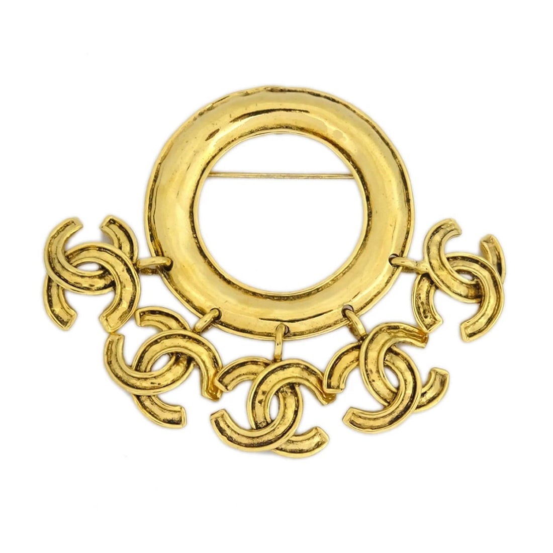 CHANEL HOOP BROOCH PIN GOLD: Chanel Hoop Brooch Pin Gold Brand: Chanel Type/Style: Brooch Material: Gold Plated, Color: Gold Size: W 4.8 x H 6.7 cm Accessories: None Accessories Notice: When purchasing pre-owned goods,