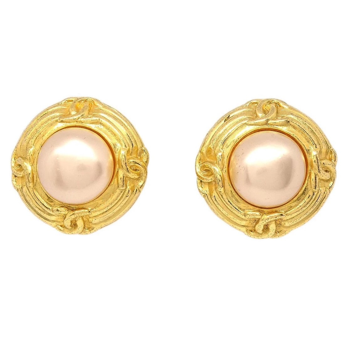 CHANEL BUTTON CLIP-ON EARRINGS GOLD PEARL (1 of 3)
