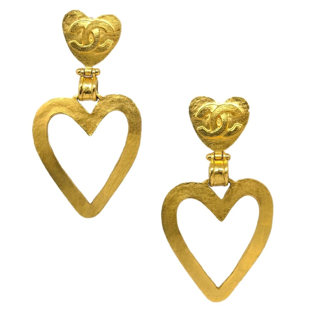 CHANEL HEART DANGLE HOOP EARRINGS GOLD CLIP-ON: Chanel Heart Dangle Hoop Earrings Gold Clip-On Brand: CHANEL Type/Style: Earrings Material: Gold Plated, Color: Gold Size: W 4.4 x H 8.0 cm Accessories: None Accessories Notice: When