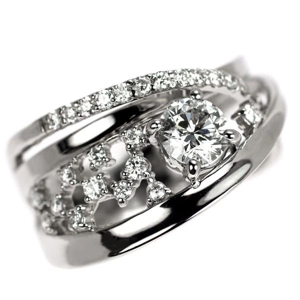 PT900 DIAMOND RING: Pt900 diamond ring Brand: None Type/Style: Ring Material: Metal Purity 900, Metal Platinum, Main Stone/Creation Natural Color: Platinum Size: 6 US Accessories: None Accessories Notice: Whe